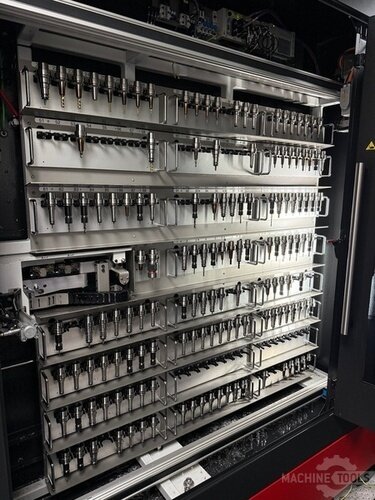 Kern Tools KERN MICRO HD 立式加工中心(五轴或更多轴) 非常好 #659874 - MachineTools.com