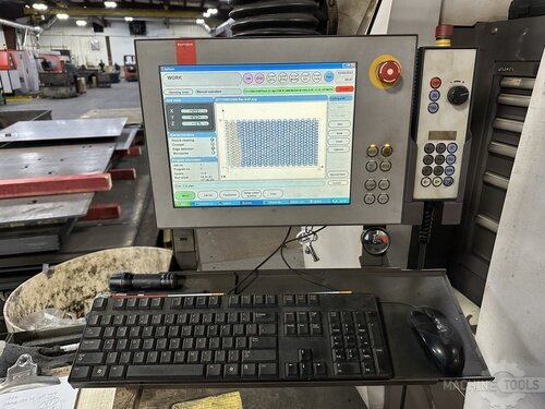 BYSTRONIC BYSPEED 3015 鐳射切割機 良好 #664747 - MachineTools.com