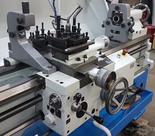 TOS SN 40C エンジン旋盤 使用 - 優れました 674642 - MachineTools.com